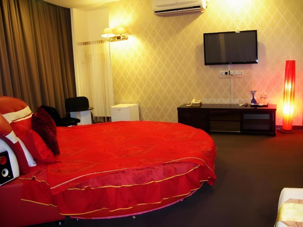 Paragon City Hotel Ipoh Kültér fotó