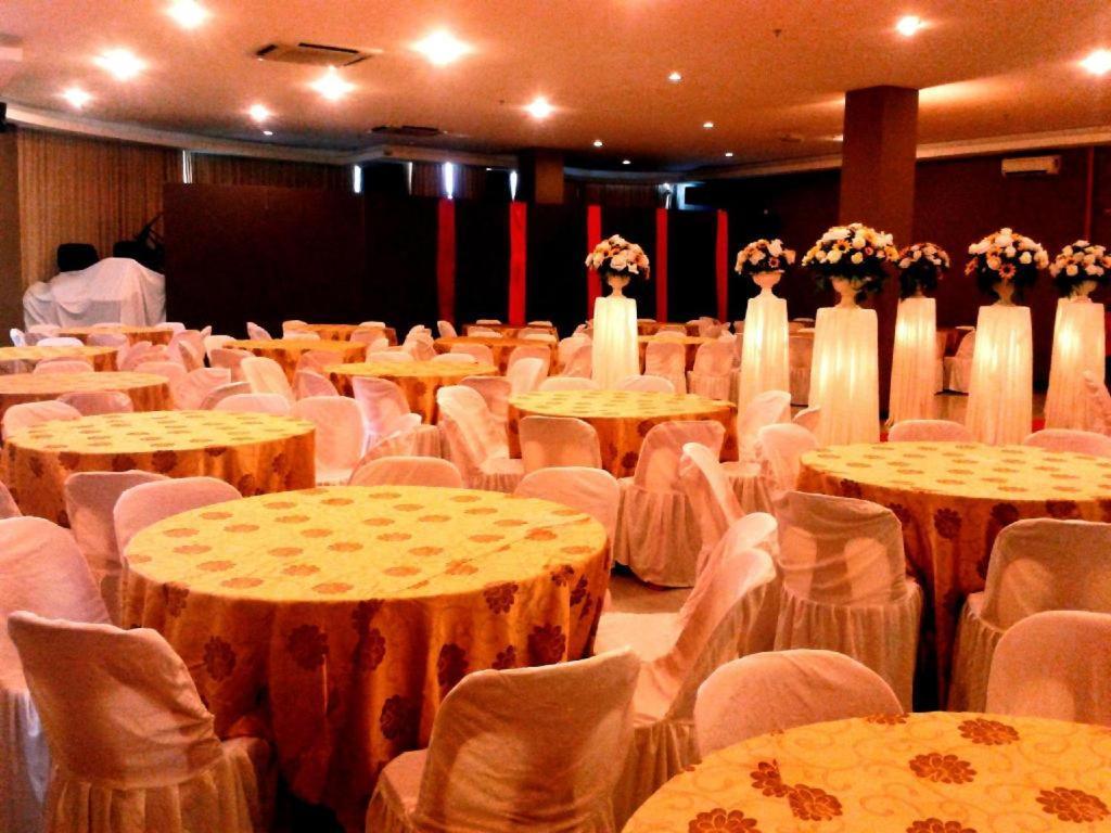 Paragon City Hotel Ipoh Kültér fotó